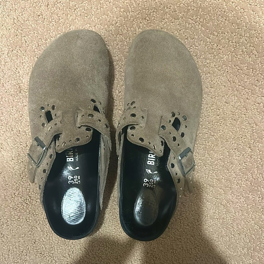 Gently Worn Birkenstock Suede Clogs - Taupe with Rivets